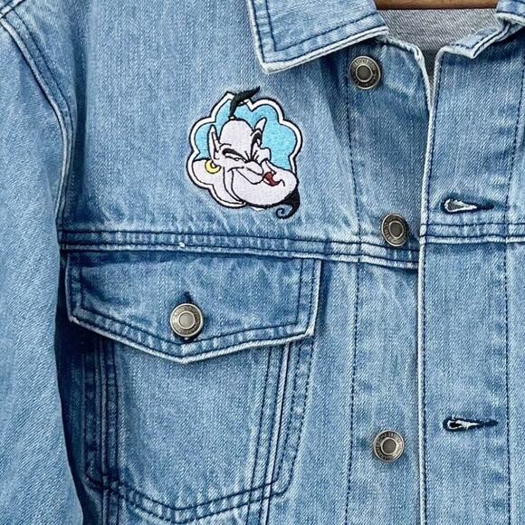 Oh My Disney Womens XS Aladdin Denim Trucker Jacket Genie Blanket Magic Carpet - Picture 5 of 10